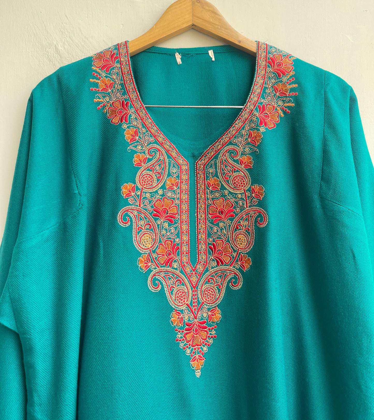 Kashmiri readymade woolen pheron kurta Rc18253