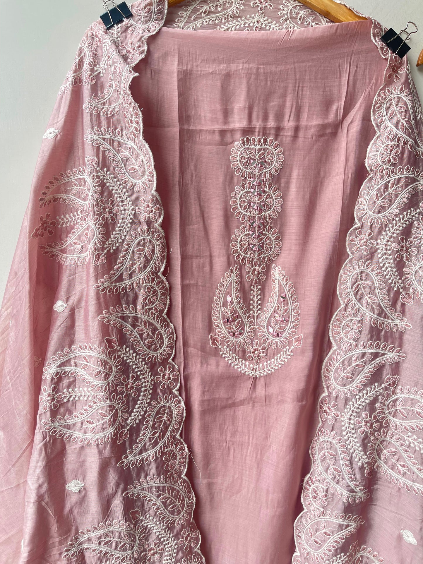 Mul chanderi unstitched ladies suit Rc19038