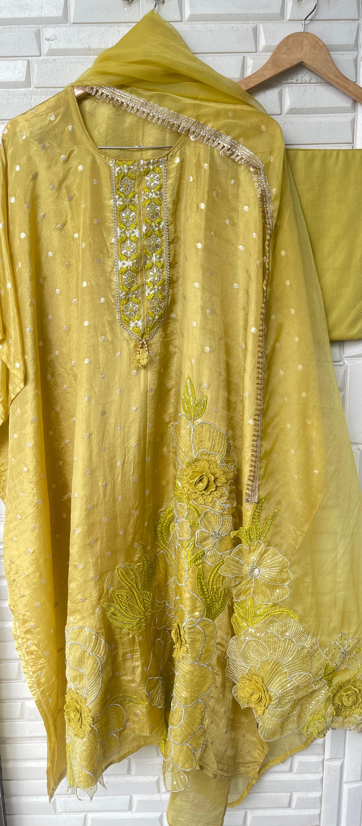 Shimmer banarasi silk unstitched ladies suit Rc17568 (b)