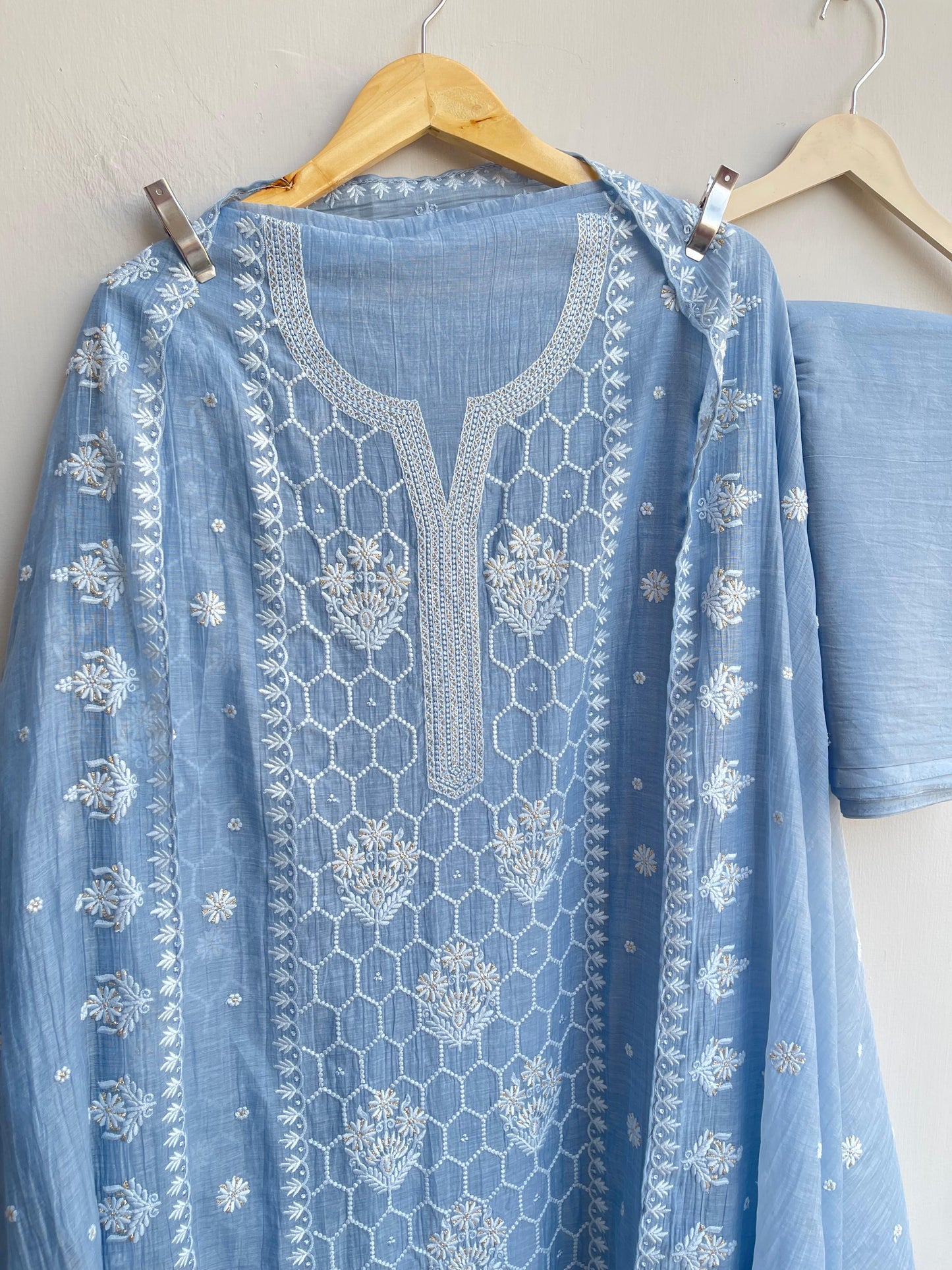 Pure mul chanderi unstitched ladies suit Rc18425 (b)