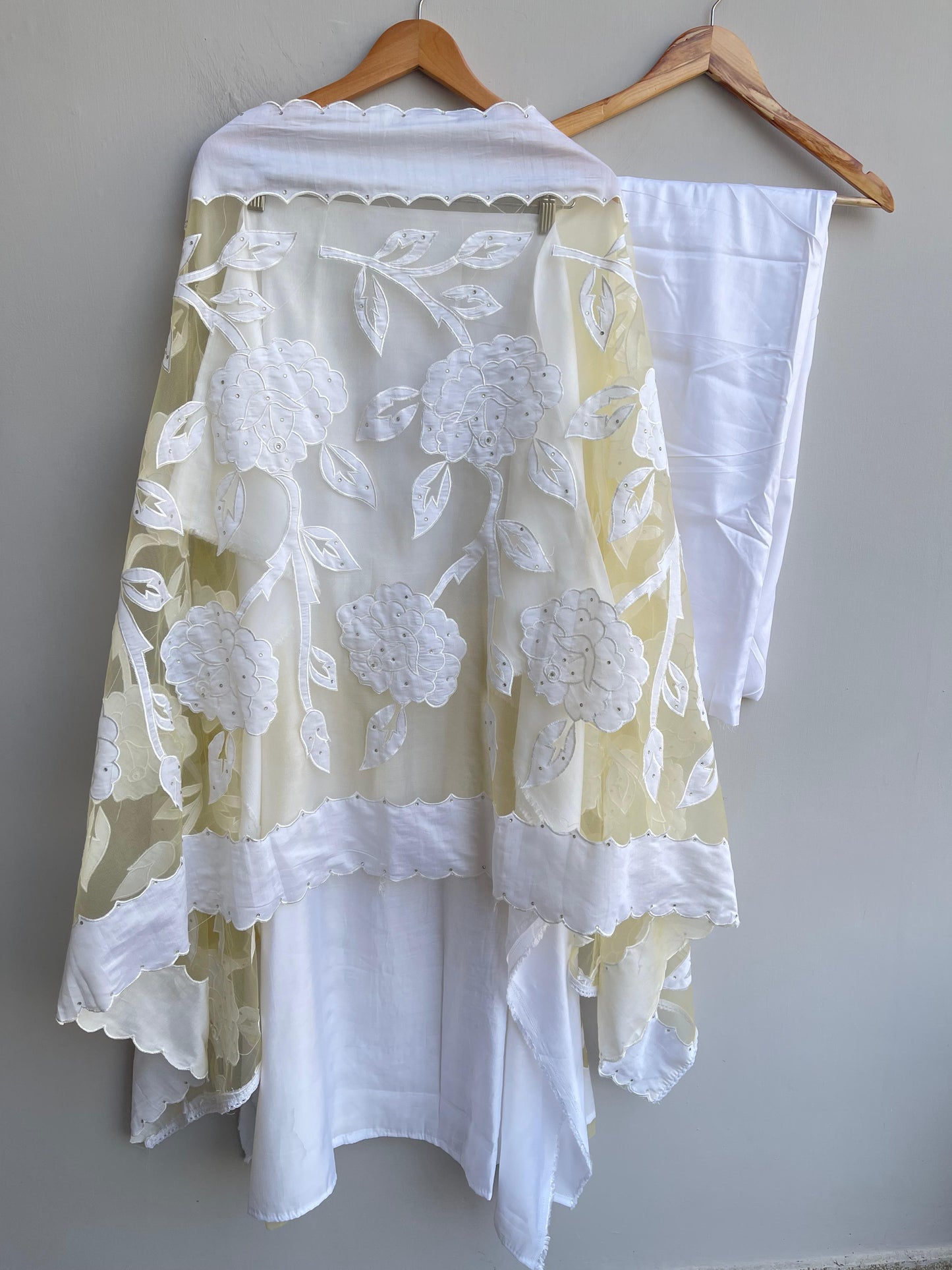 Mul chanderi unstitched ladies suit Rc18494 (d)