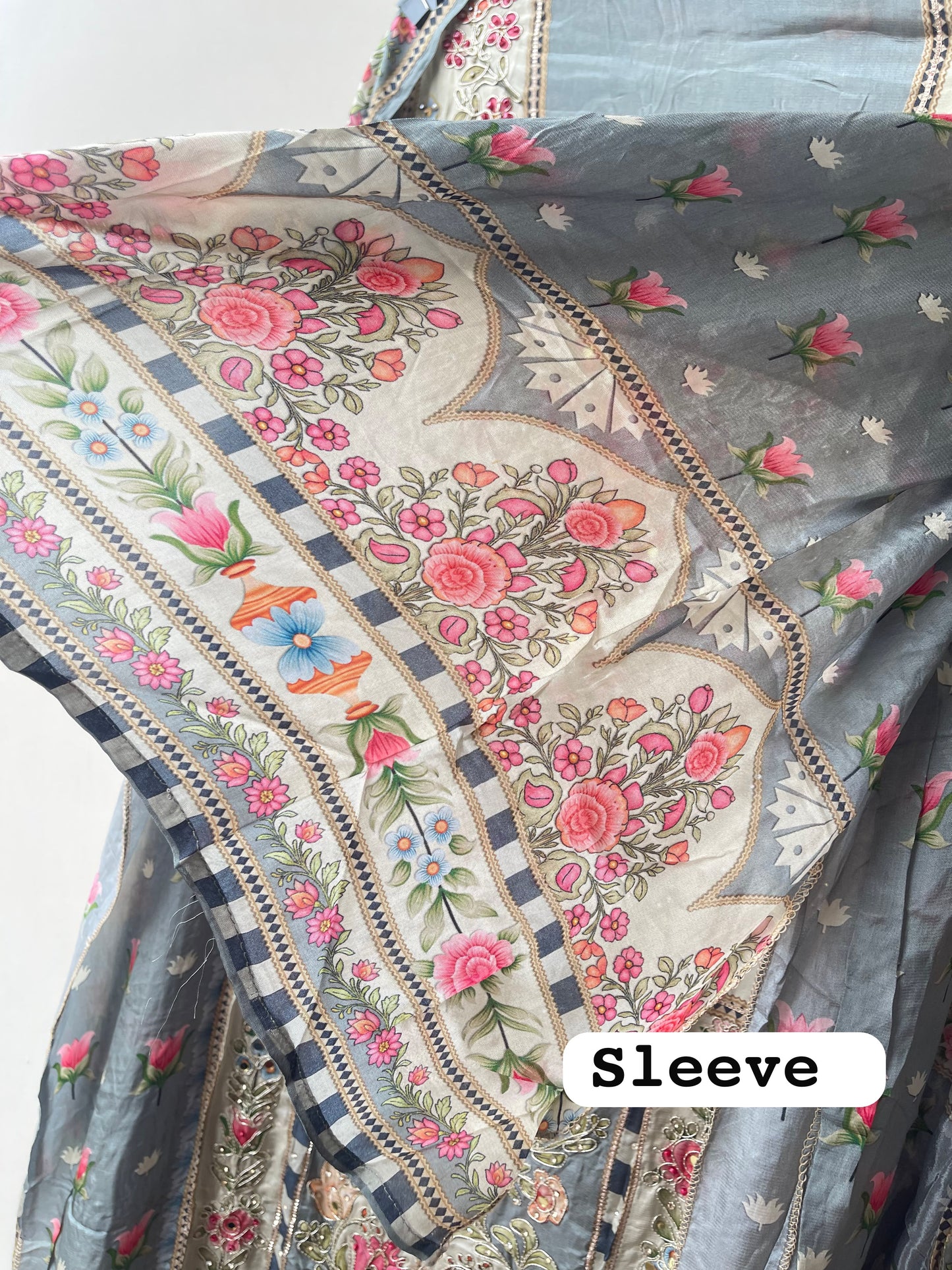 Pure crepe satin unstitched printed ladies suit Rc19215