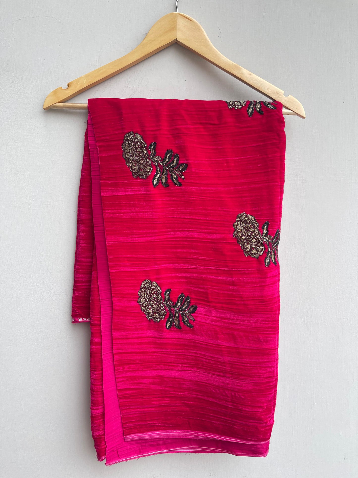 Micra crushed velvet unstitched ladies suit Rc18269 (a)