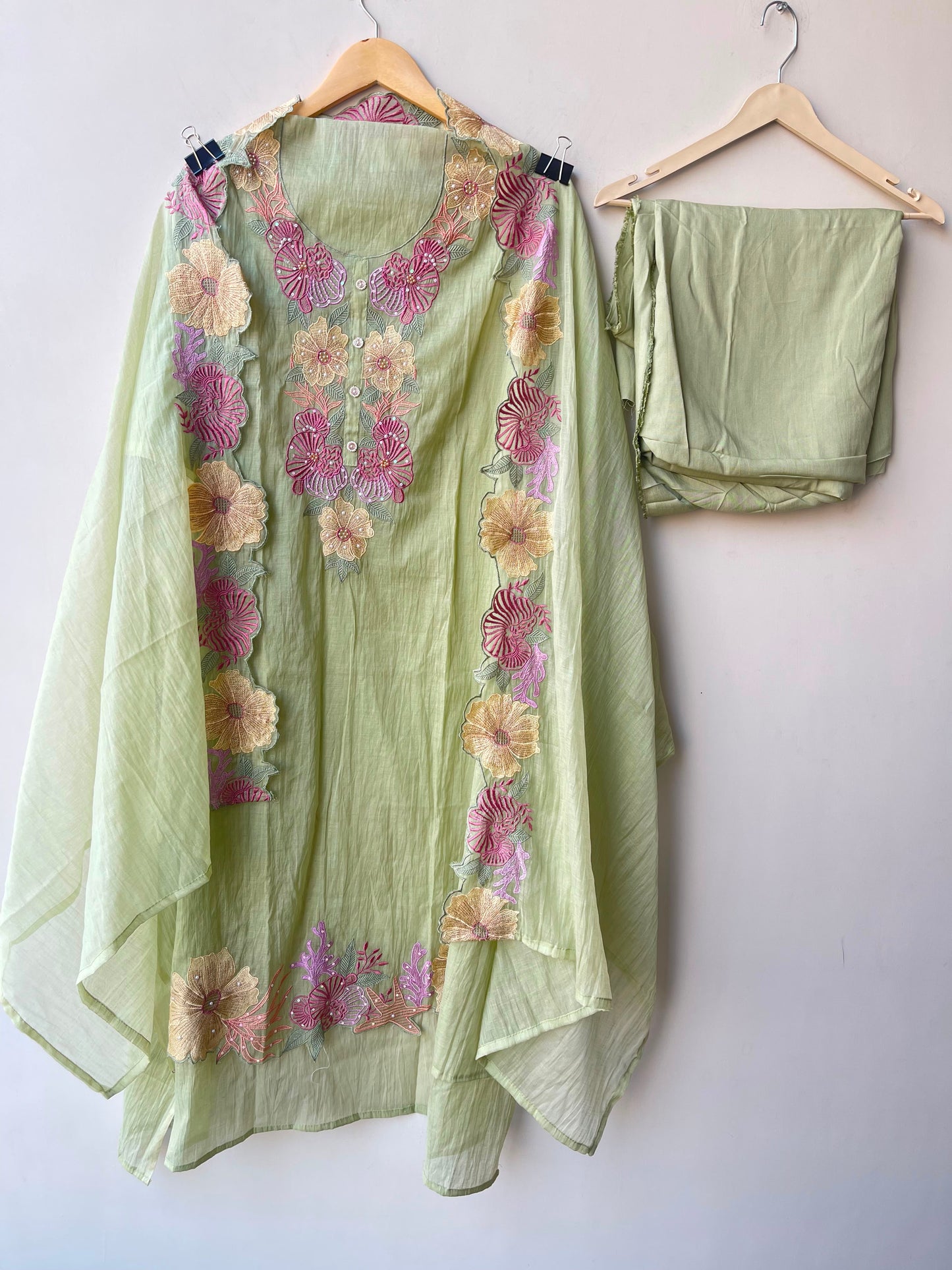 Mul cotton unstitched ladies suit Rc19007