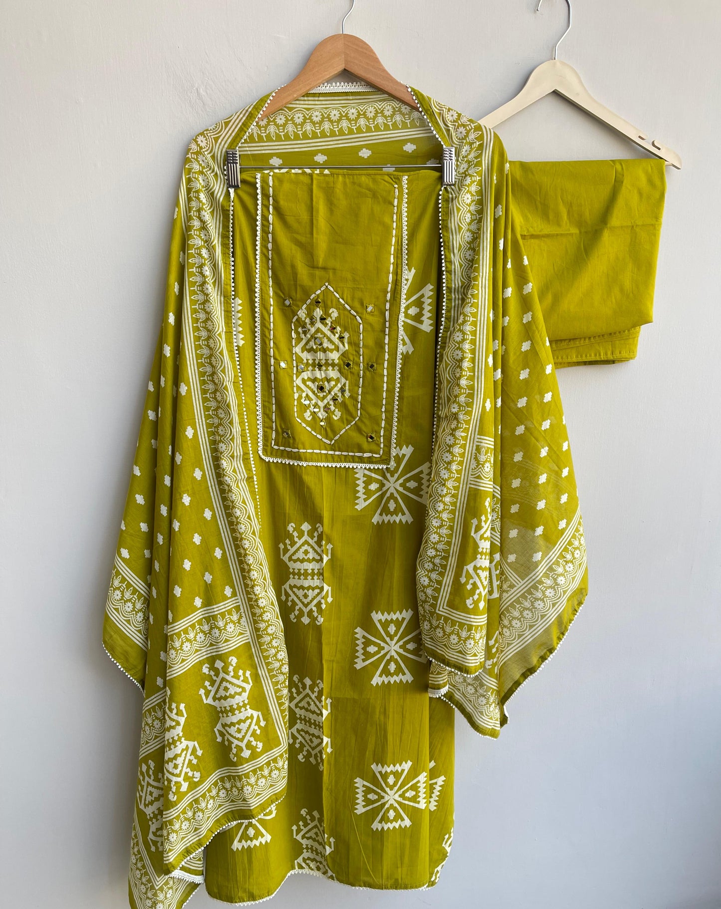 Cotton printed unstitched ladies suit Rc18502 (b)