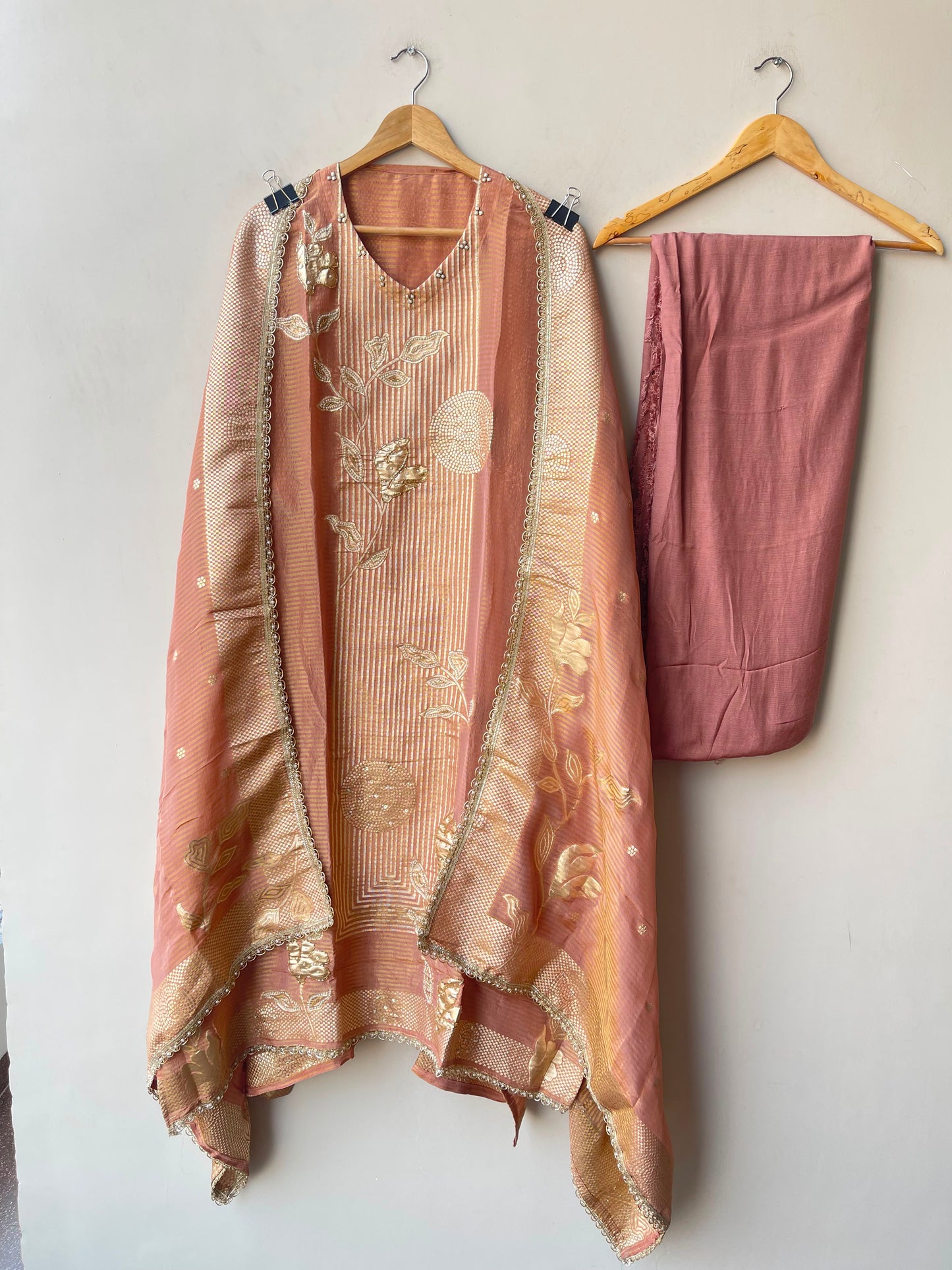 Banarasi shimmer silk ladies unstitched suit Rc19303 (b)
