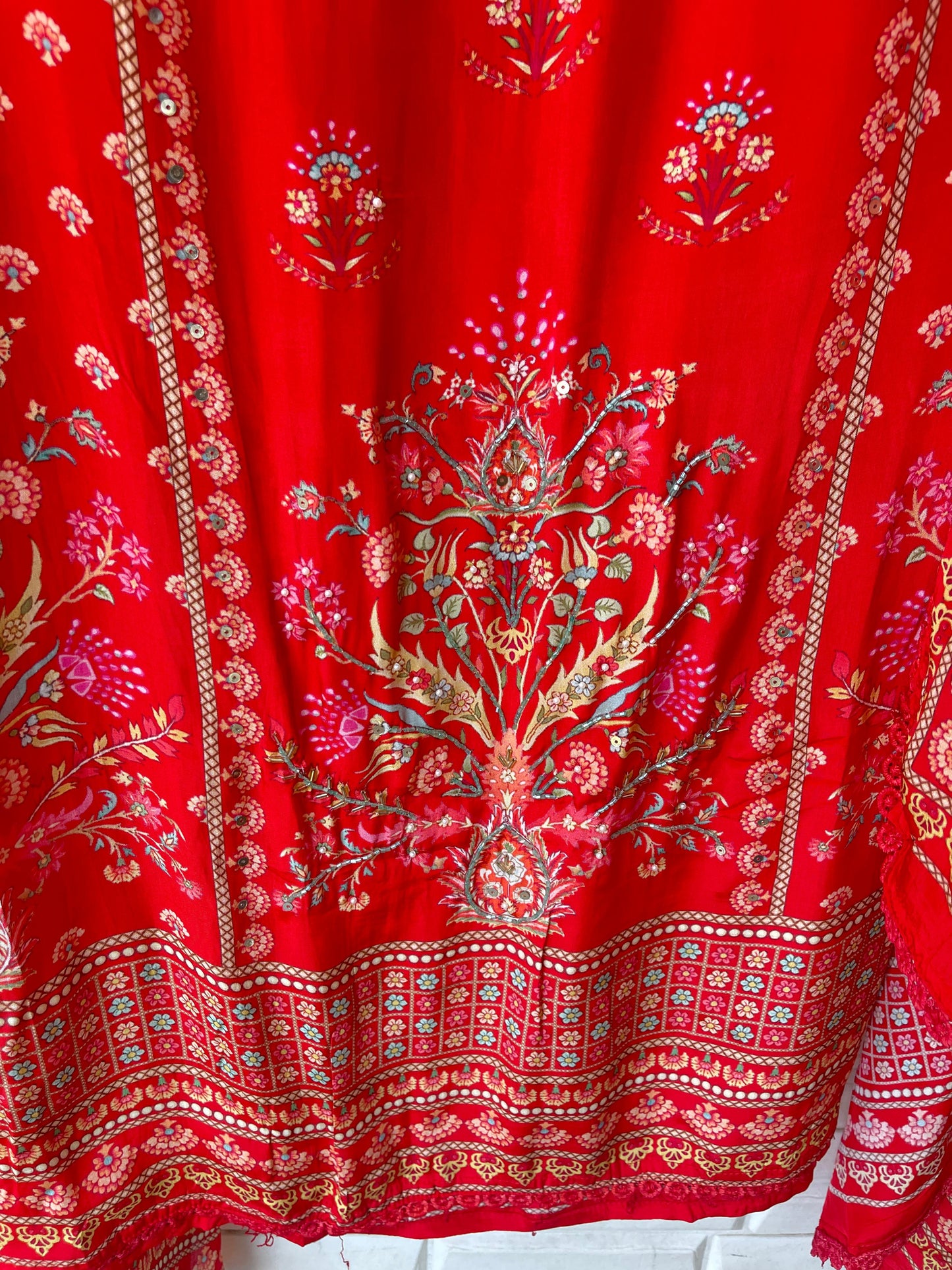 Crape satin unstitched ladies suit Rc17810