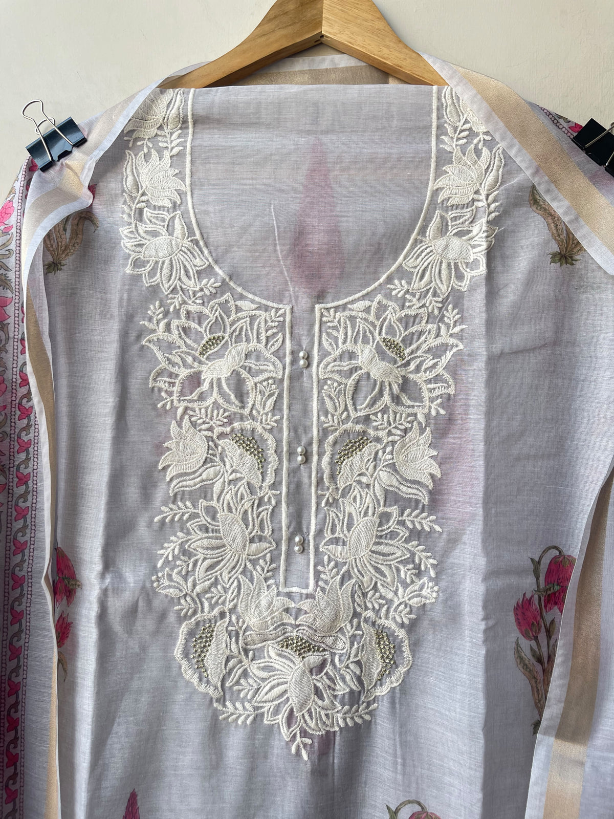 Premium Mul Chanderi Designer Unstitched 3Pcs Suit Set