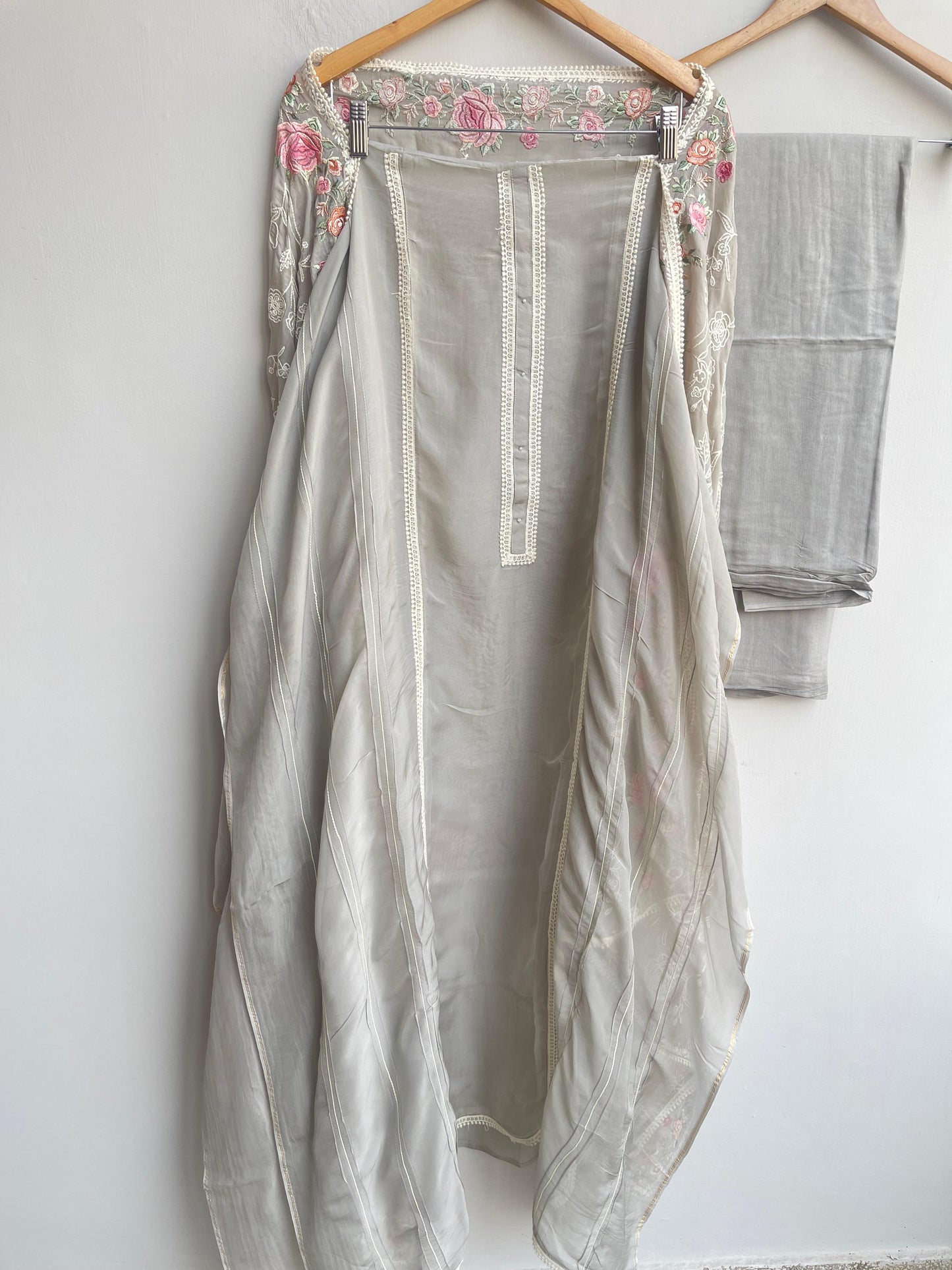 Pure organza unstitched ladies suit Rc18467 (b)