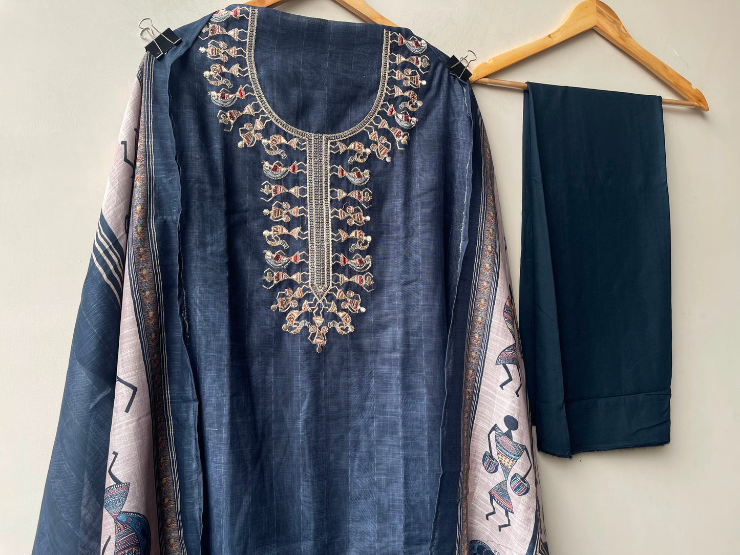 Mul chanderi printed ladies unstitched suit Rc19193