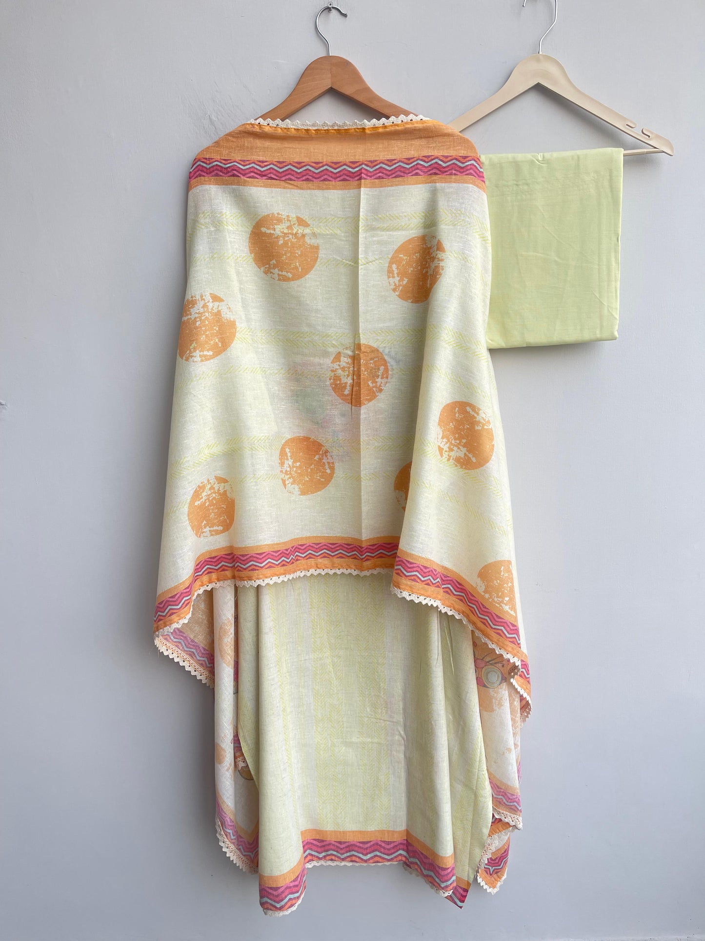 Linen printed unstitched ladies suit Rc18469