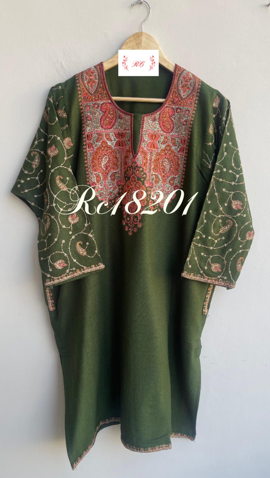 Kashmiri pheron readymade ladies kurta Rc18201