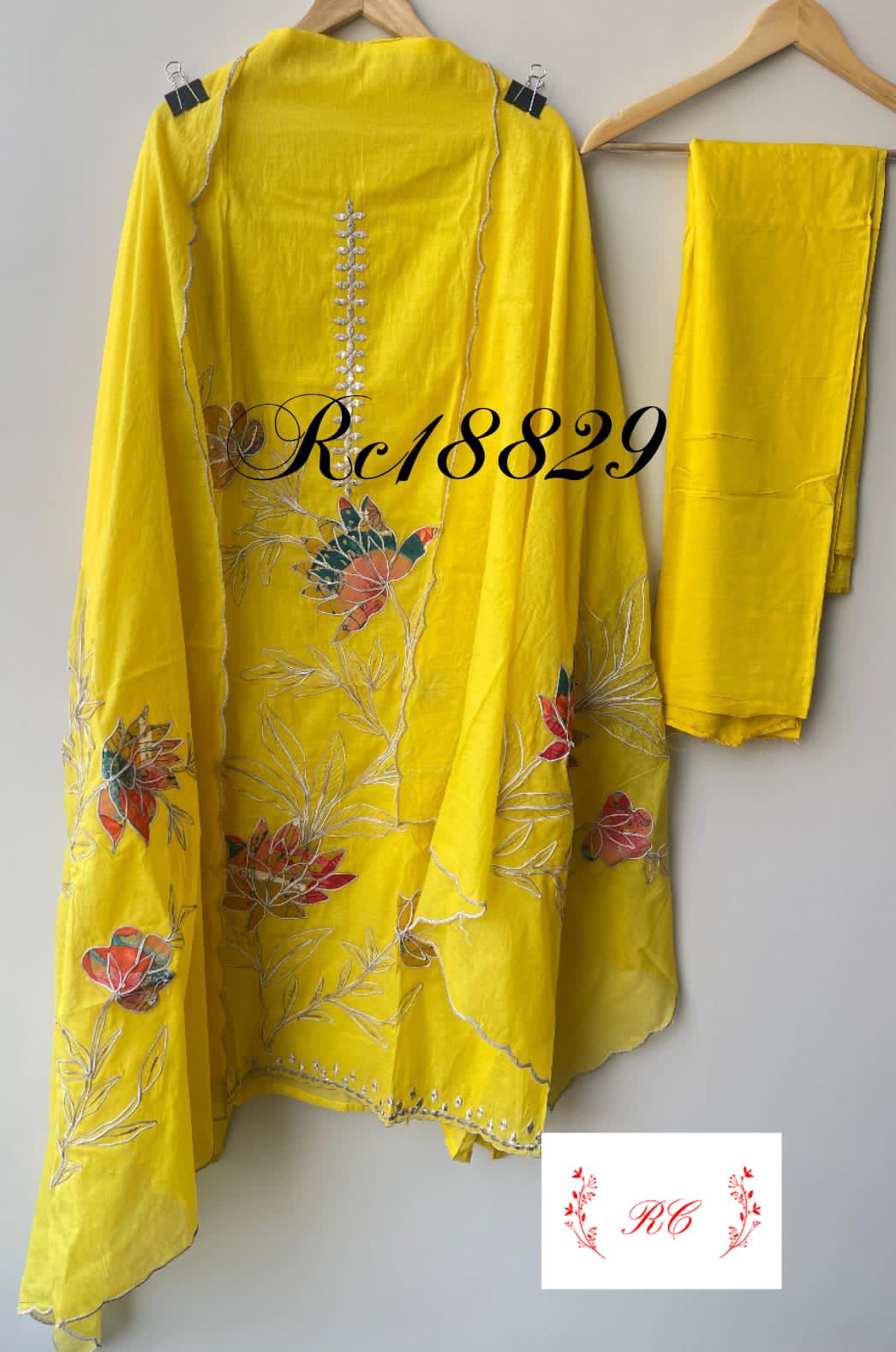 Mul chanderi unstitched ladies suit Rc18829