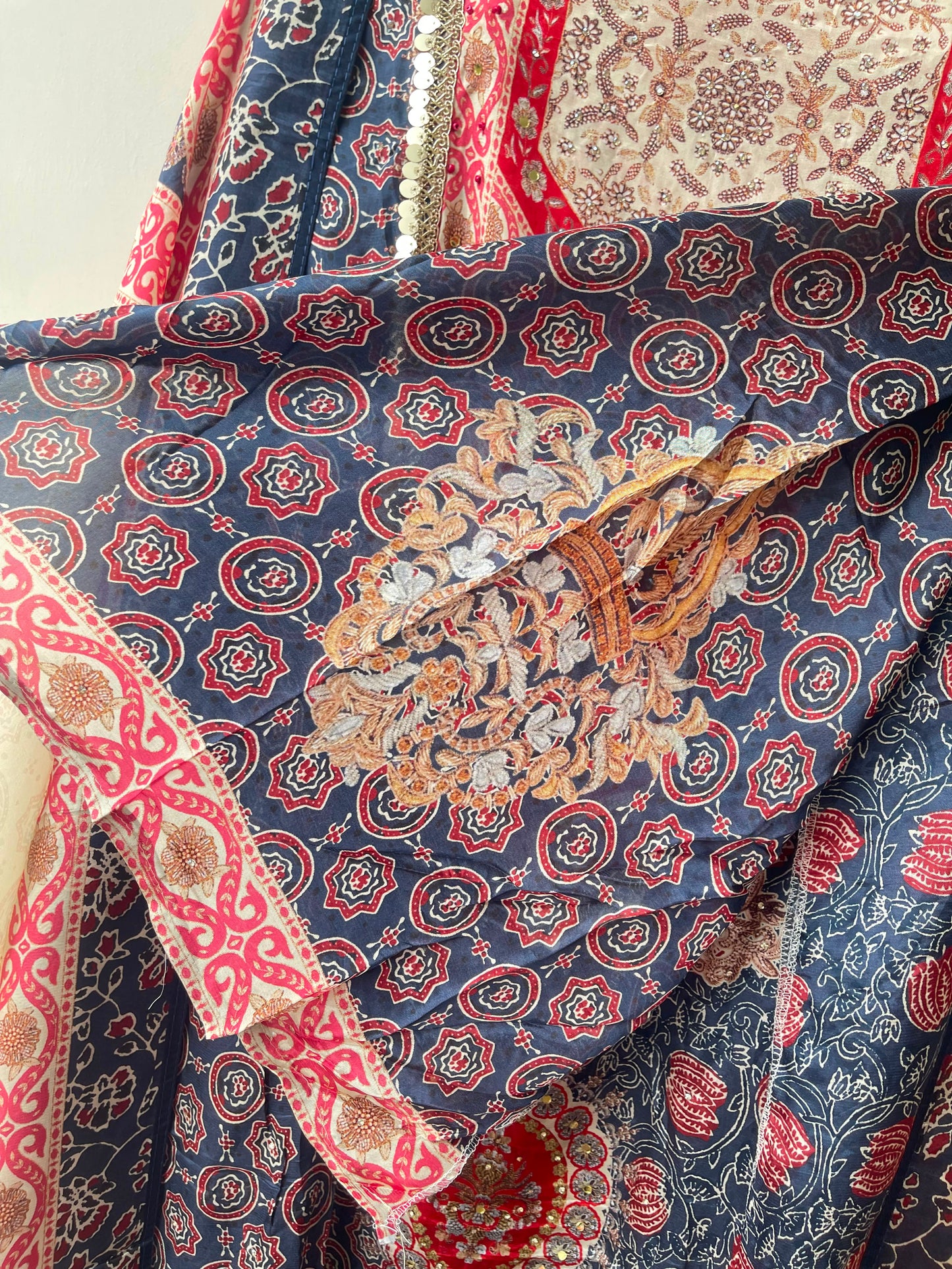Satin crepe printed ladies unstitched suit Rc19153