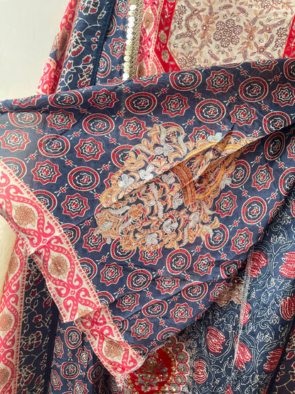Satin crepe printed ladies unstitched suit Rc19153