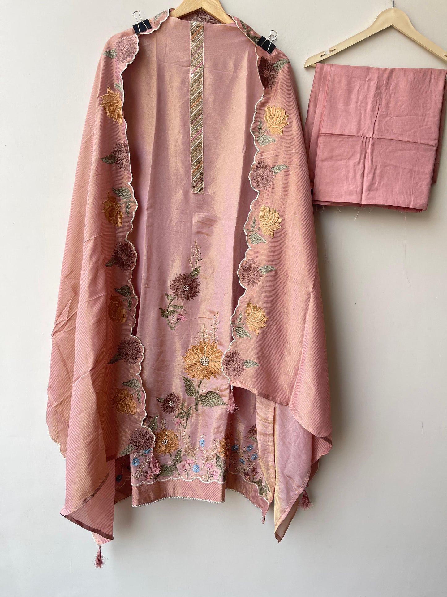 Soft shimmer silk unstitched ladies suit Rc18927