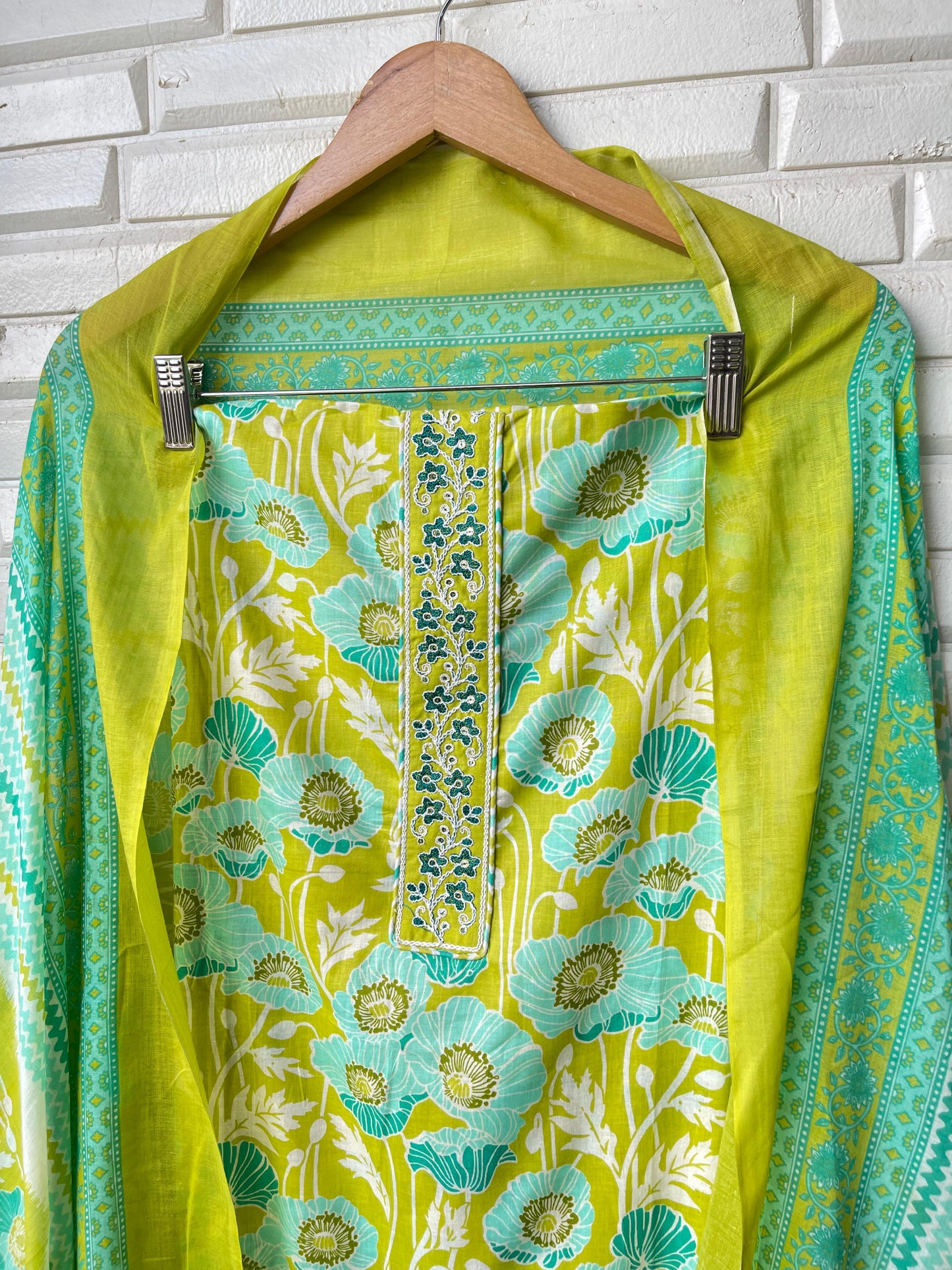 Cotton unstitched ladies suit Rc17390