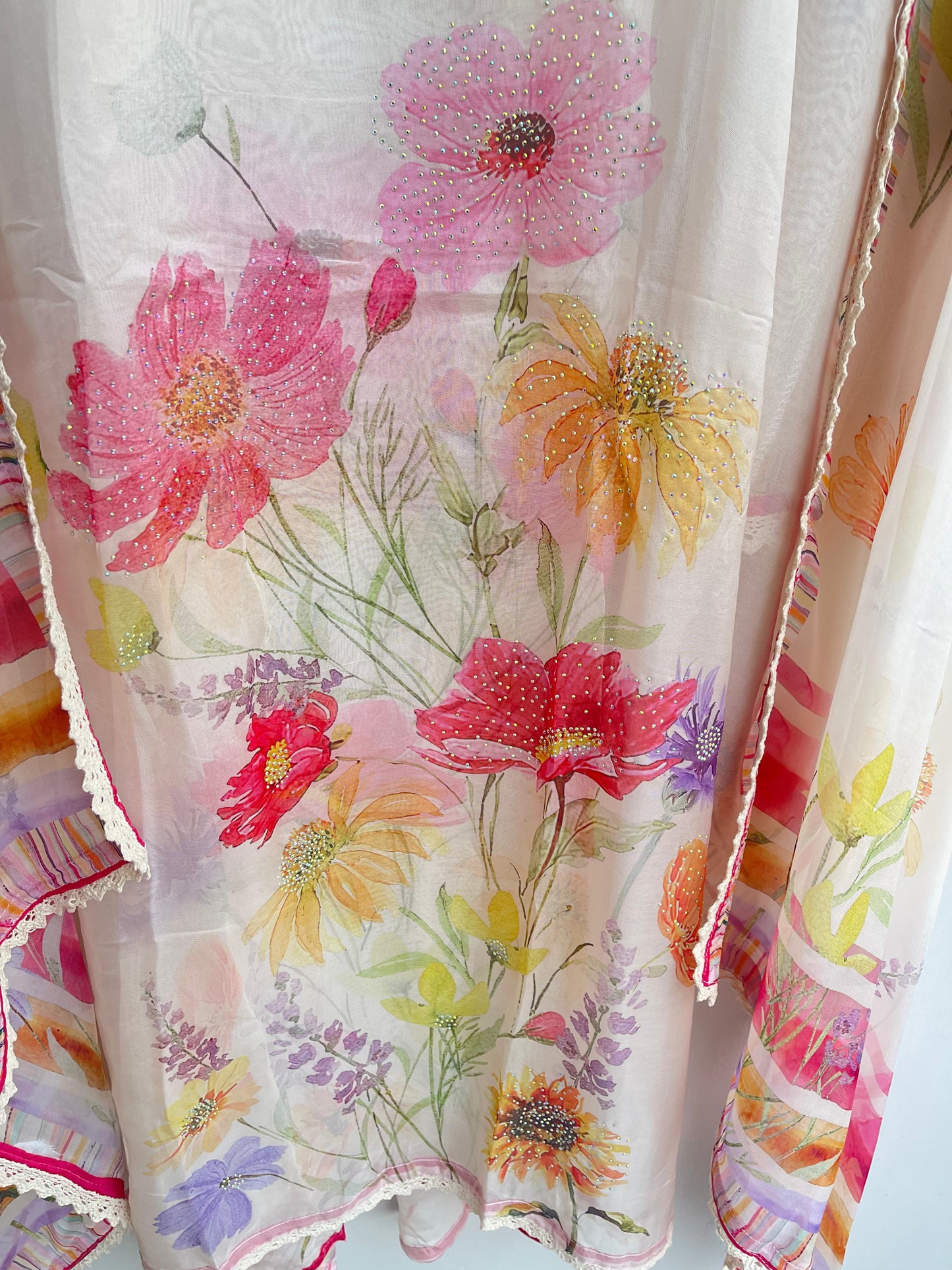 Soft flowy organza unstitched ladies suit Rc18356