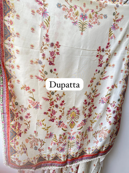 Muslin Printed Unstitched Ladies Suit RC-18688 – view 4