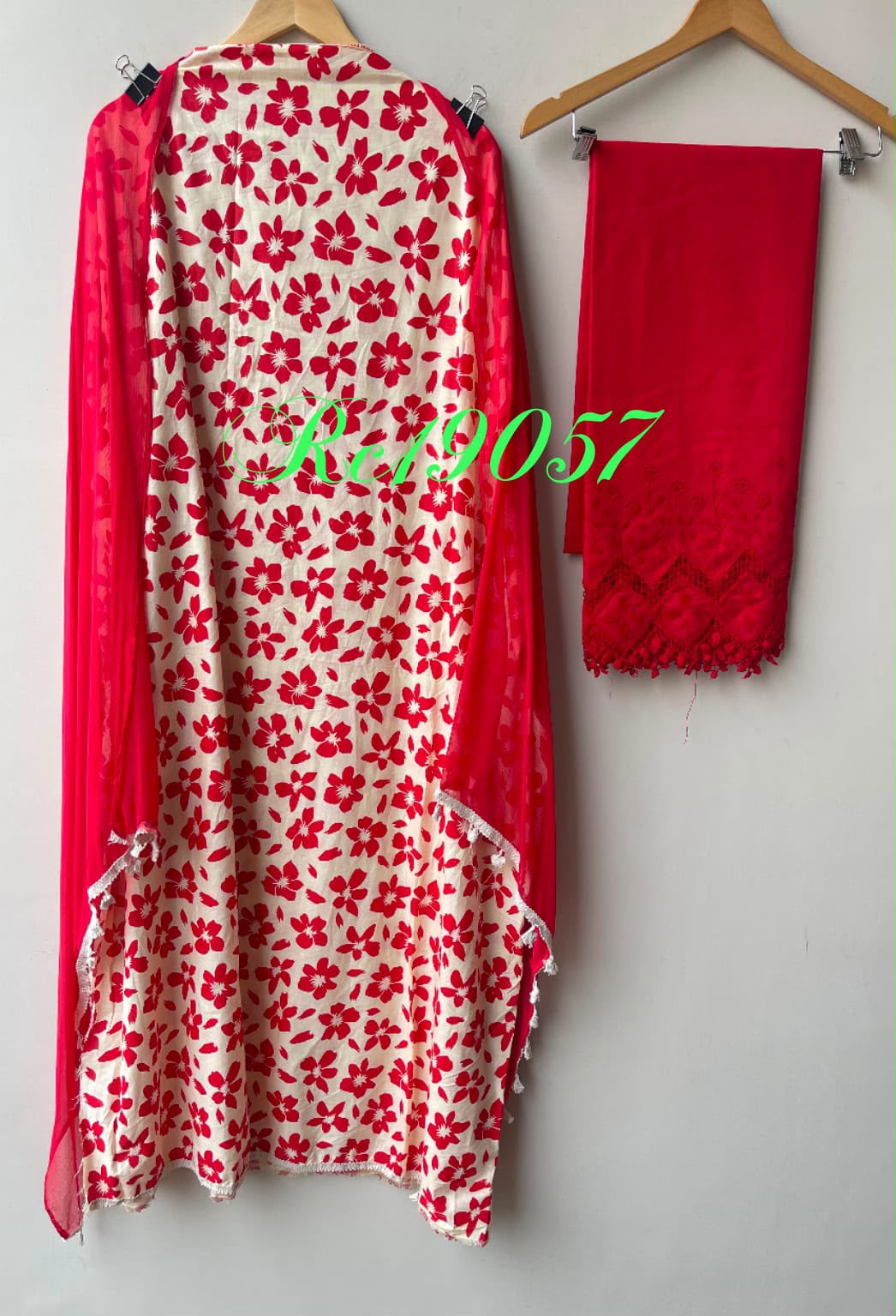Cotton fabric printed ladies unstitched suit Rc19057
