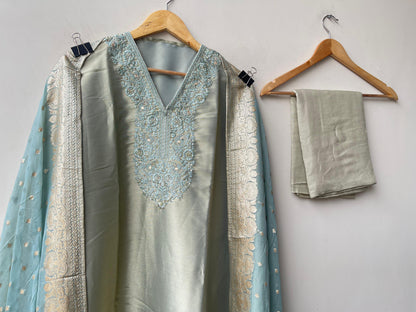 Pure Giraffe shimmer silk unstitched ladies suit