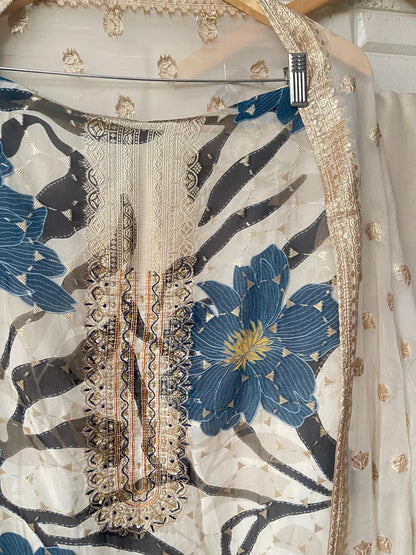 Banarasi organza unstitched ladies suit Rc17840