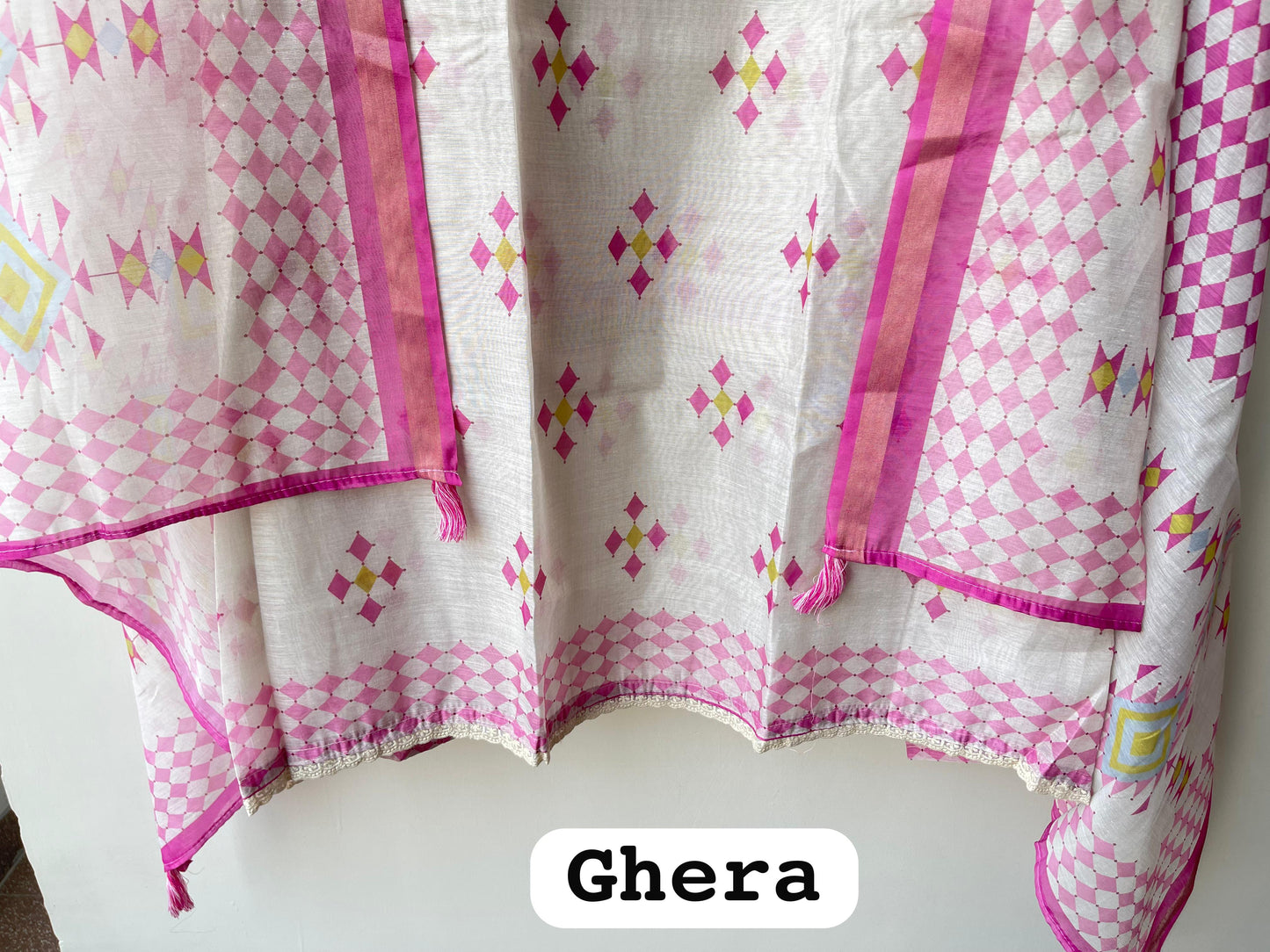Mul chanderi printed ladies unstitched suit
