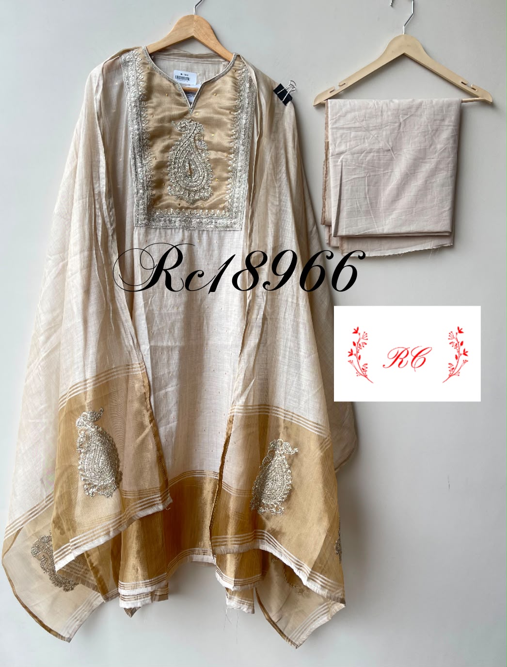Banarasi mul linen unstitched ladies suit Rc18966
