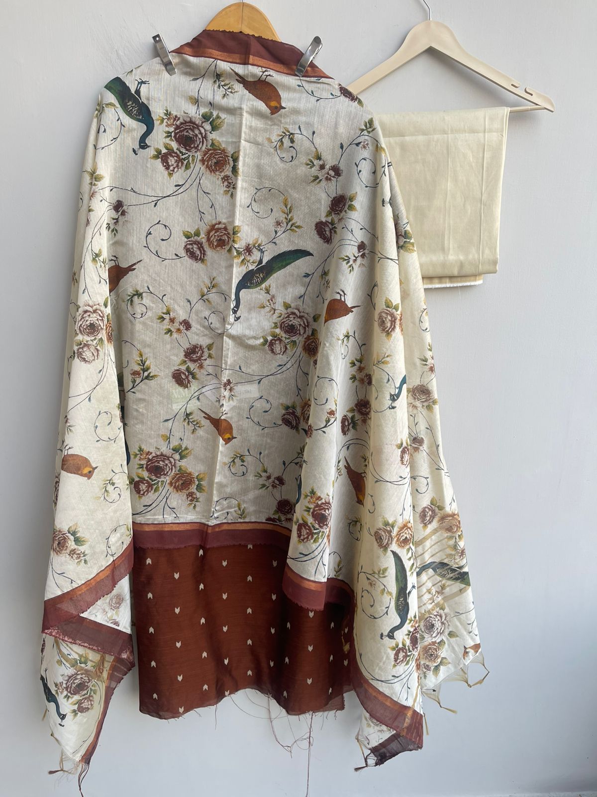 Cotton silk unstitched ladies suit Rc18399