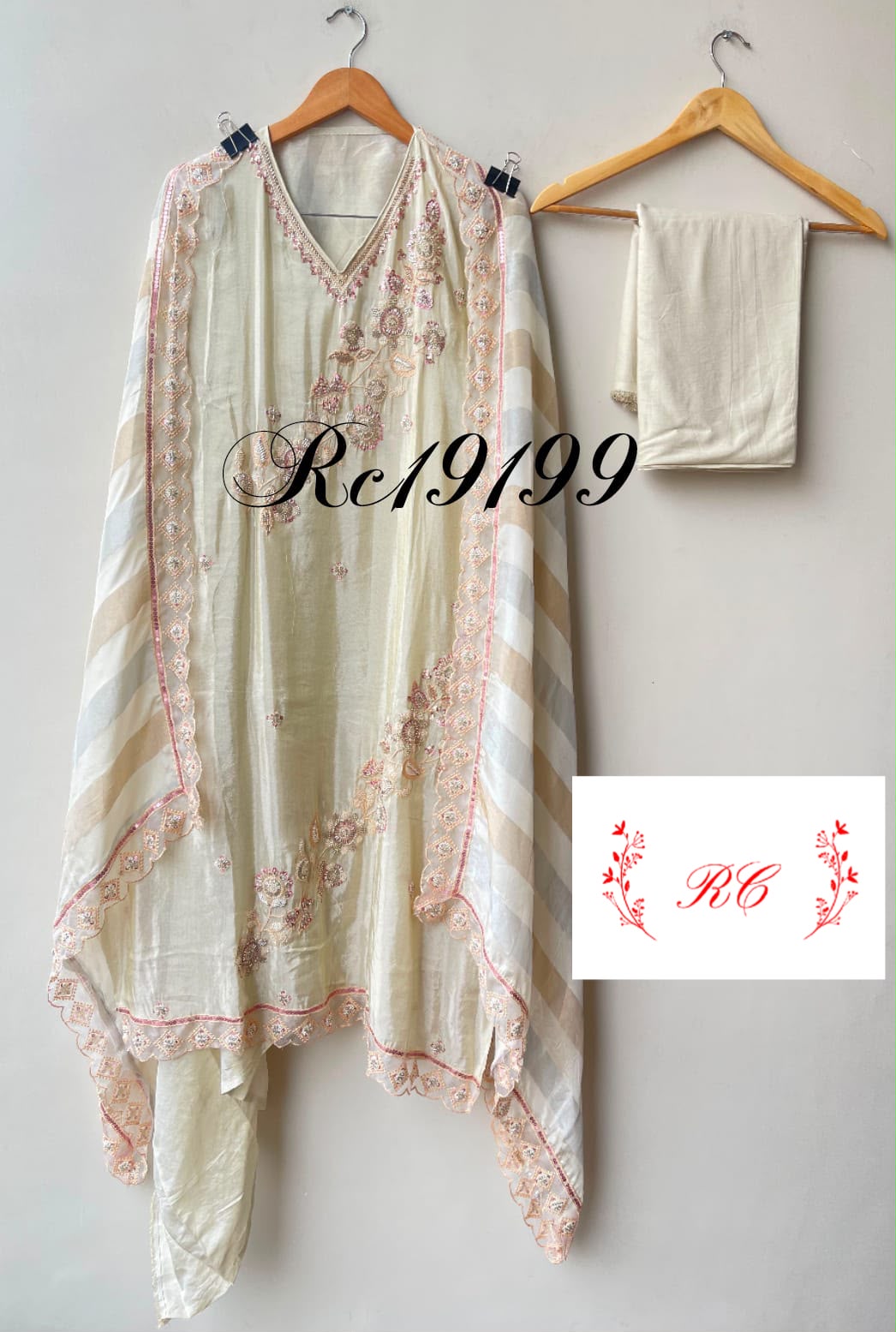 Shimmer silk unstitched ladies suit Rc19199