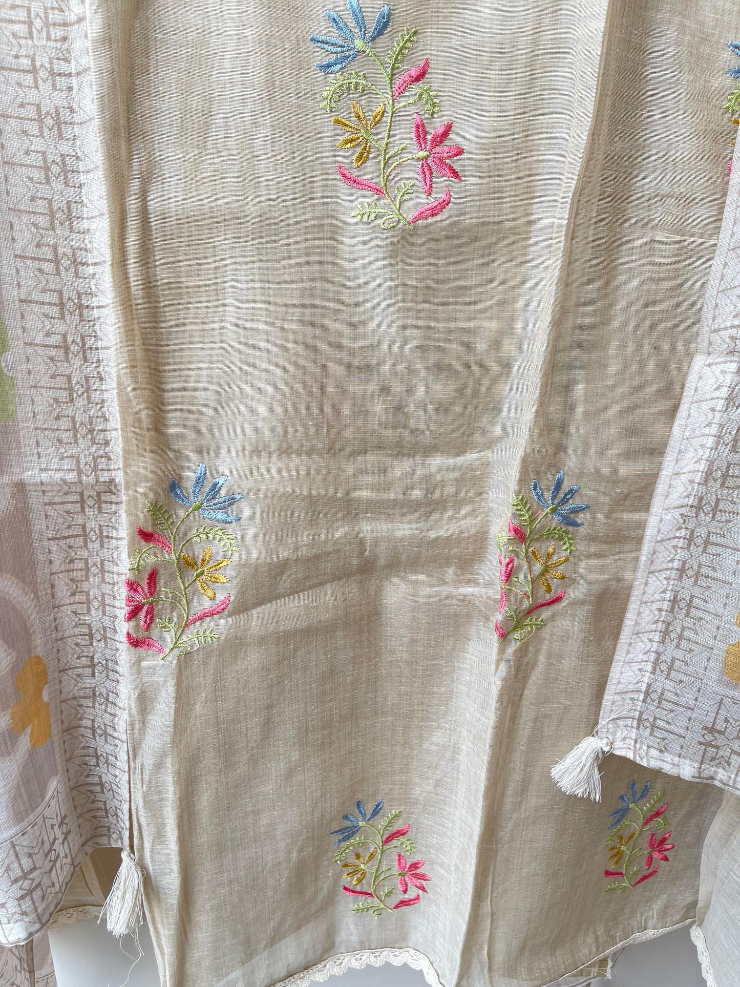 Mul chanderi unstitched ladies suit Rc18925