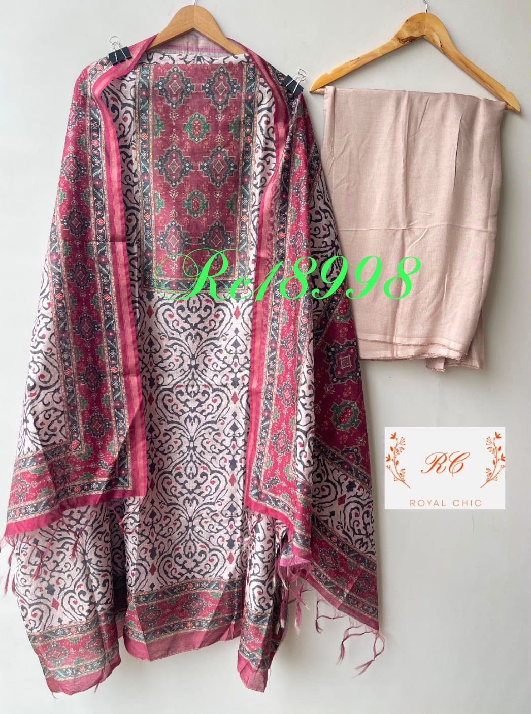 Soft mul chanderi printed unstitched ladies suit Rc18998