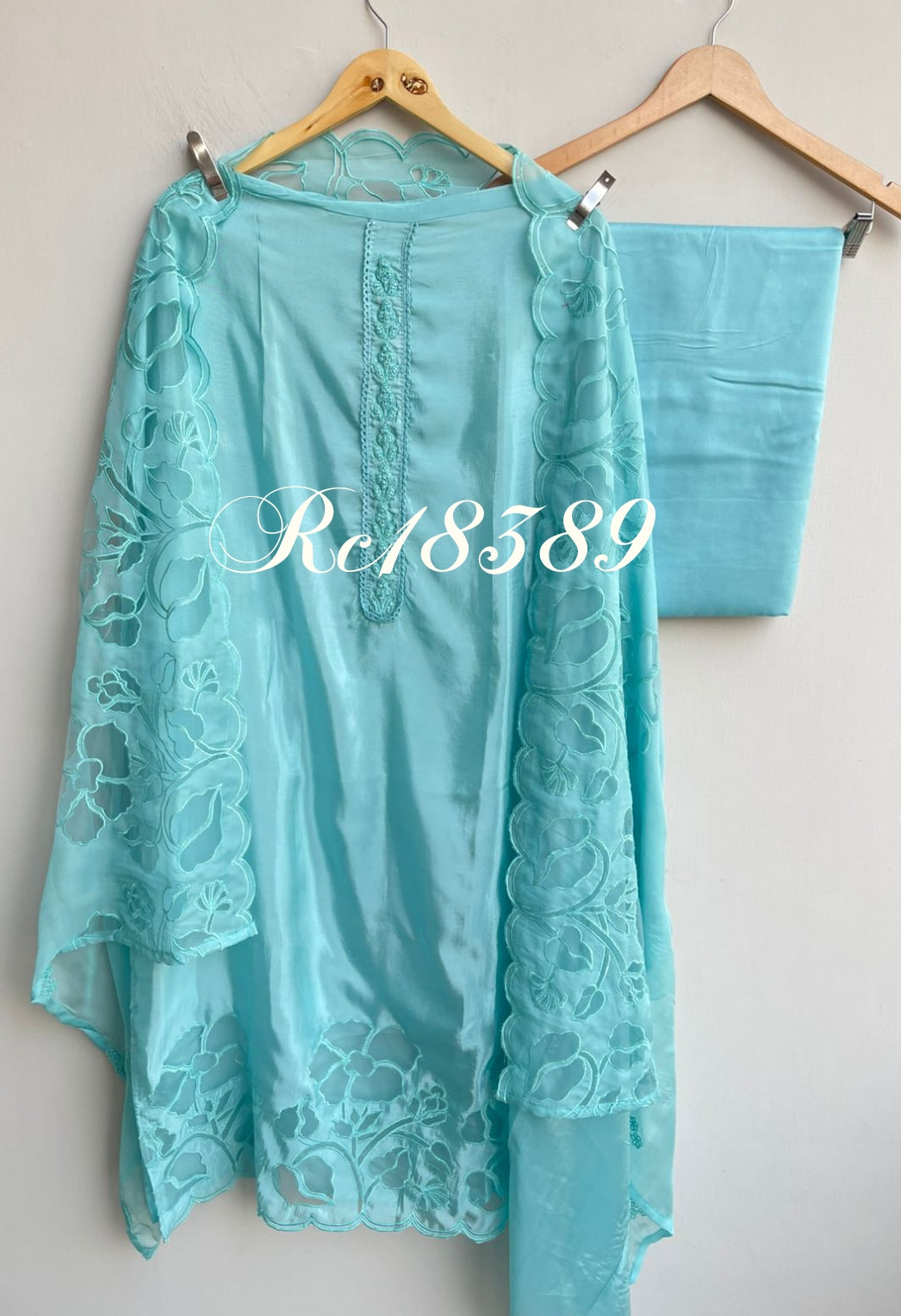 Satin crepe unstitched ladies suit Rc18389 (b)