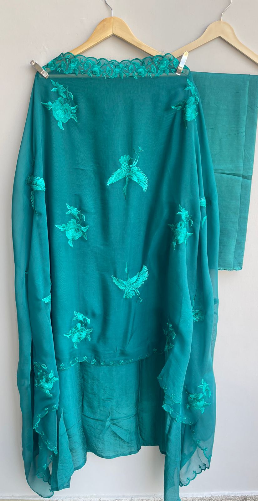 Crape silk unstitched ladies suit Rc17893  (b)