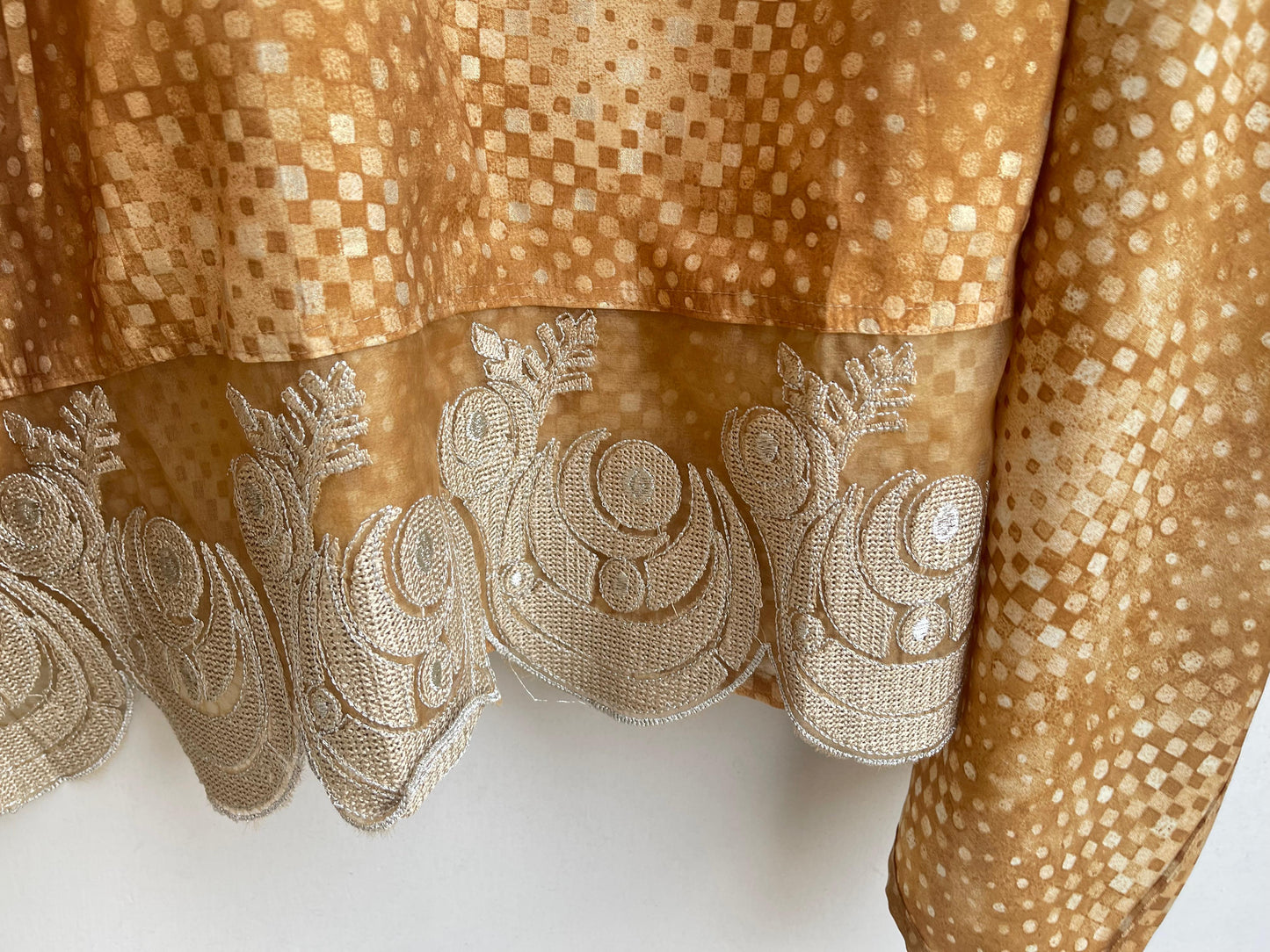 Banarasi muslin silk unstitched ladies suit Rc17834 (a)