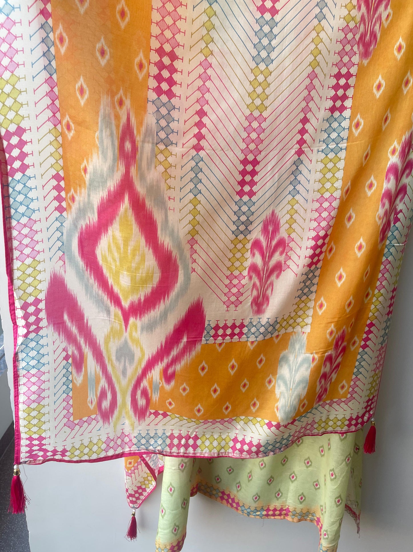 Muslin Printed Unstitched Ladies Suit RC-18732 (b) – view 4