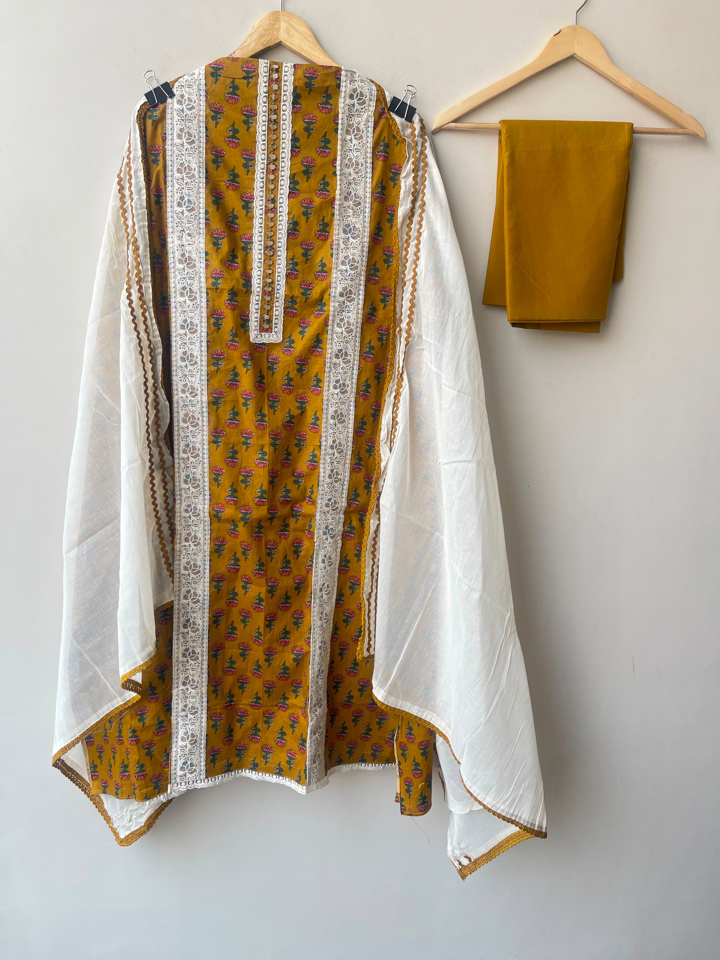 Cotton printed unstitched ladies suit Rc19024