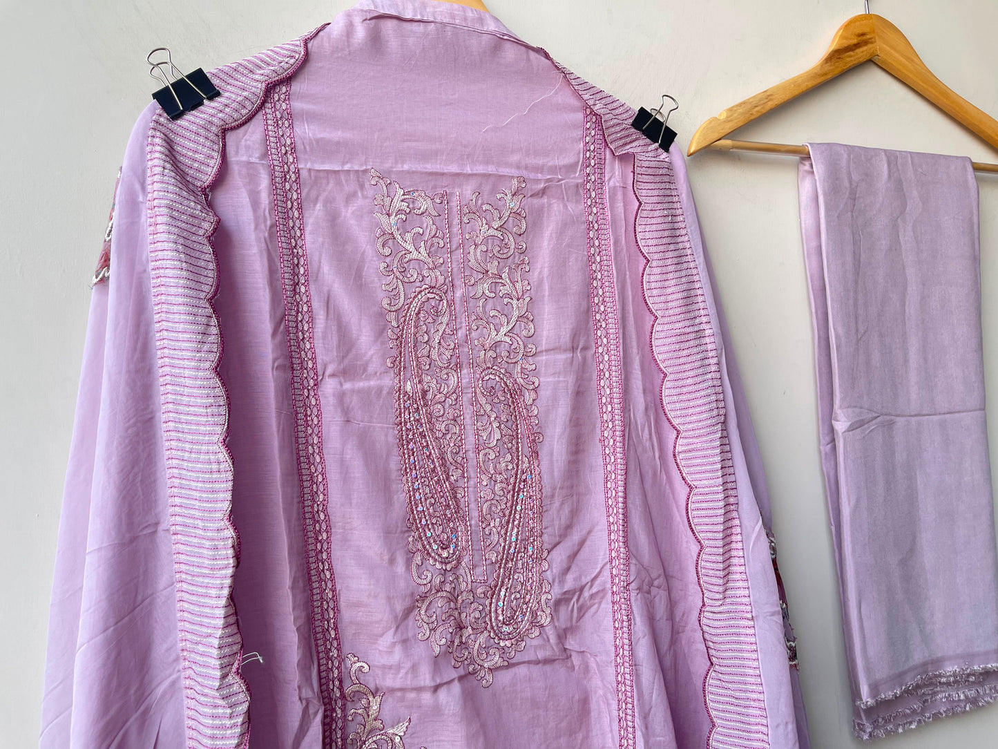 Mul chanderi unstitched ladies suit Rc19119