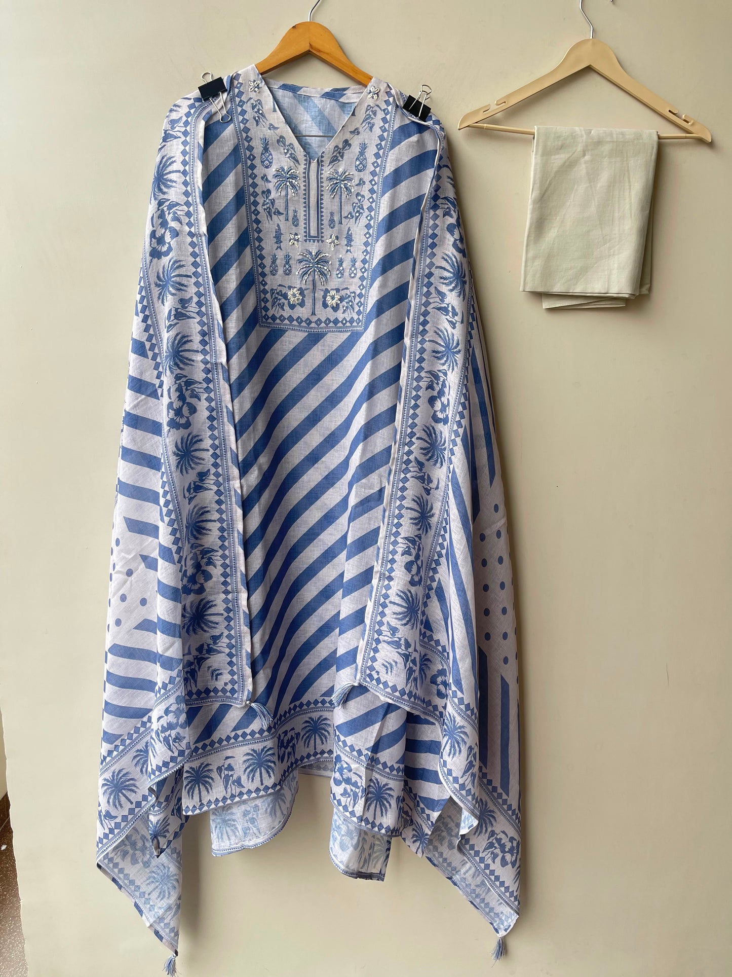 Linen printed unstitched ladies suit Rc19078