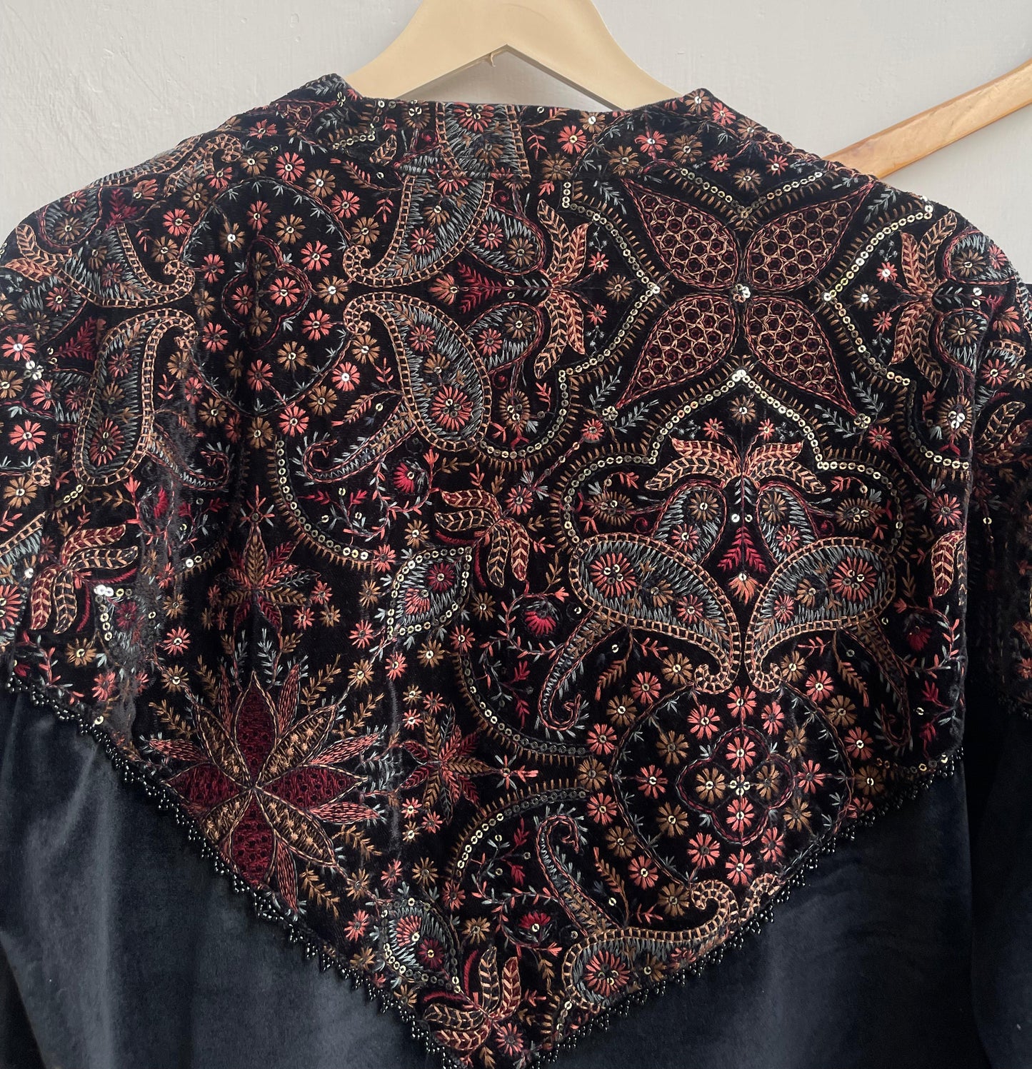 Velvet embroidered readymade ladies winter coord set Rc17877