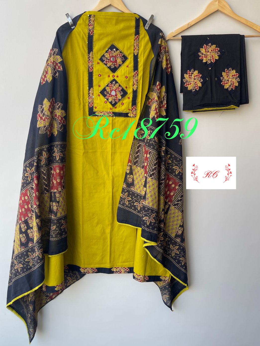 Cotton unstitched ladies suit Rc18759