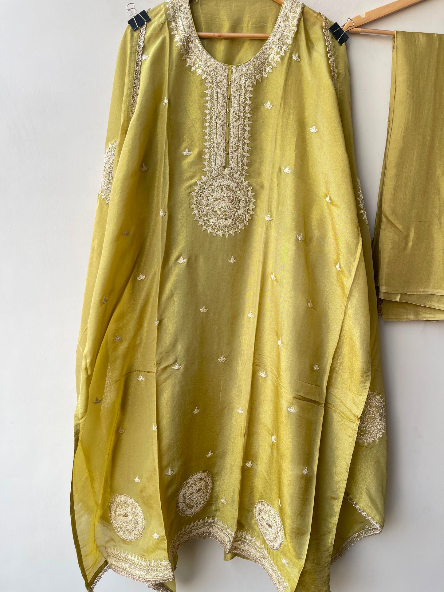Shimmer silk unstitched ladies suit Rc19116 (a)