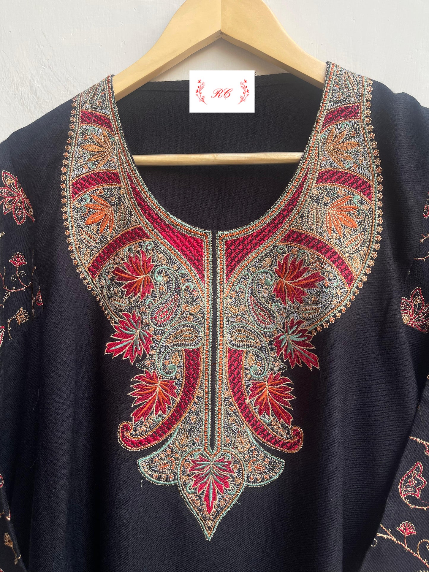 Kashmiri pheron readymade ladies kurta only Rc18108 (a)