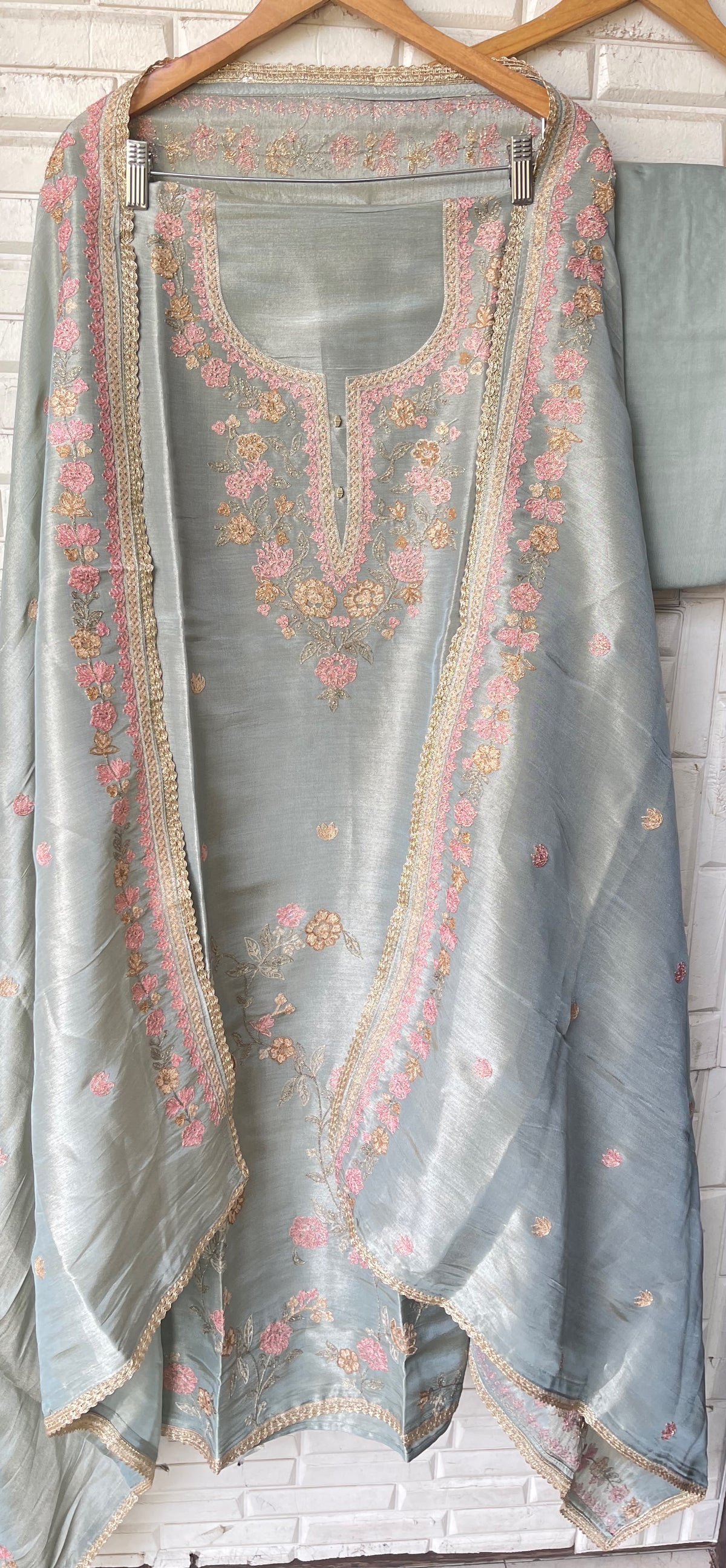 Premium Shimmer Silk Designer 3 pcs Suit Set