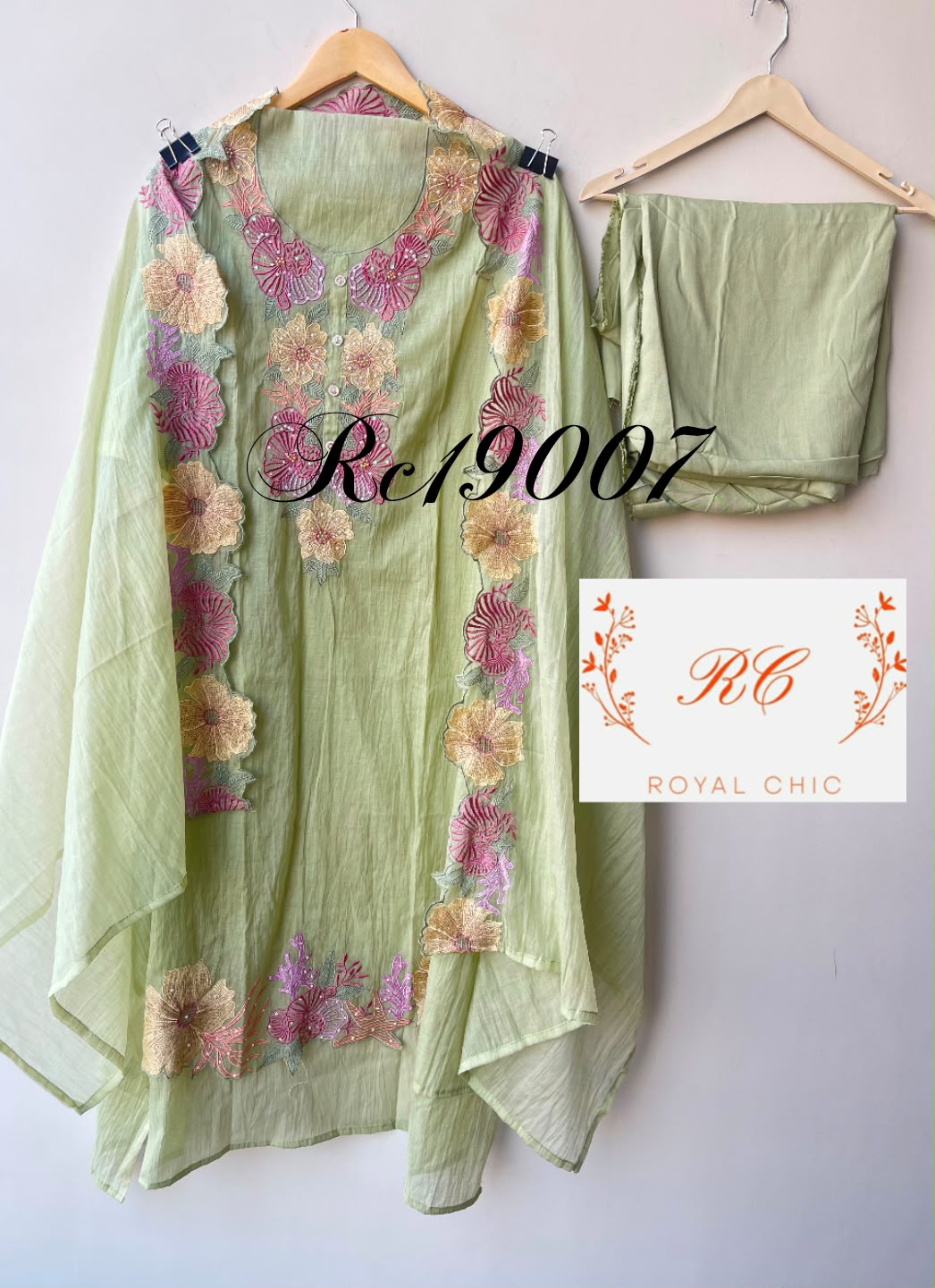 Mul cotton unstitched ladies suit Rc19007