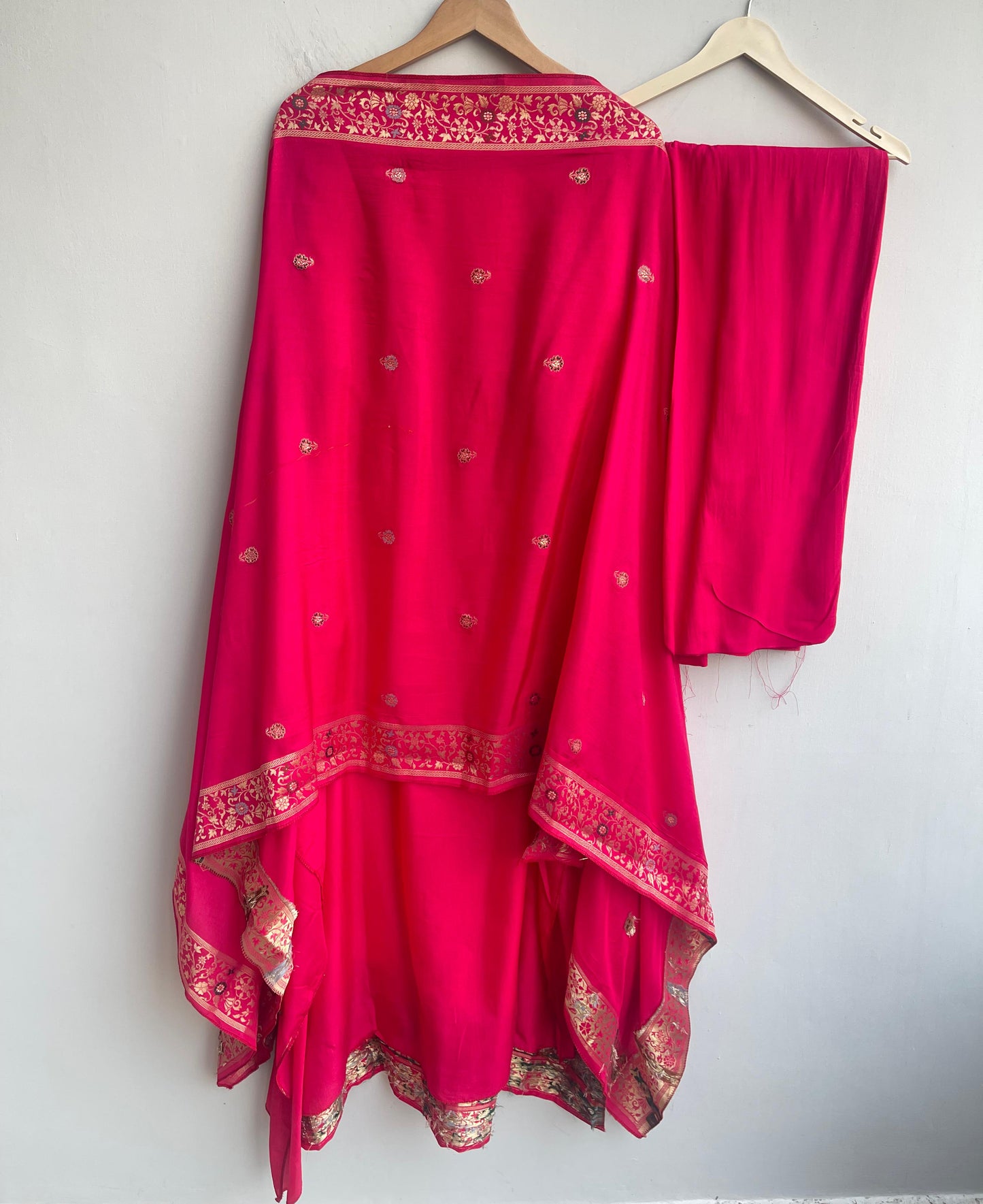 Banarasi silk unstitched ladies suit Rc18242 (a)