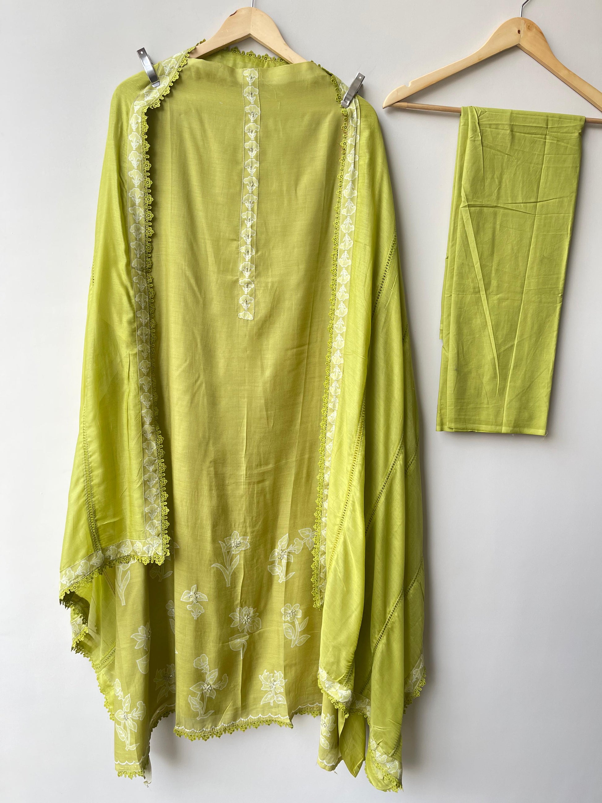 Muslin Printed Unstitched Ladies Suit RC-18689 – view 7