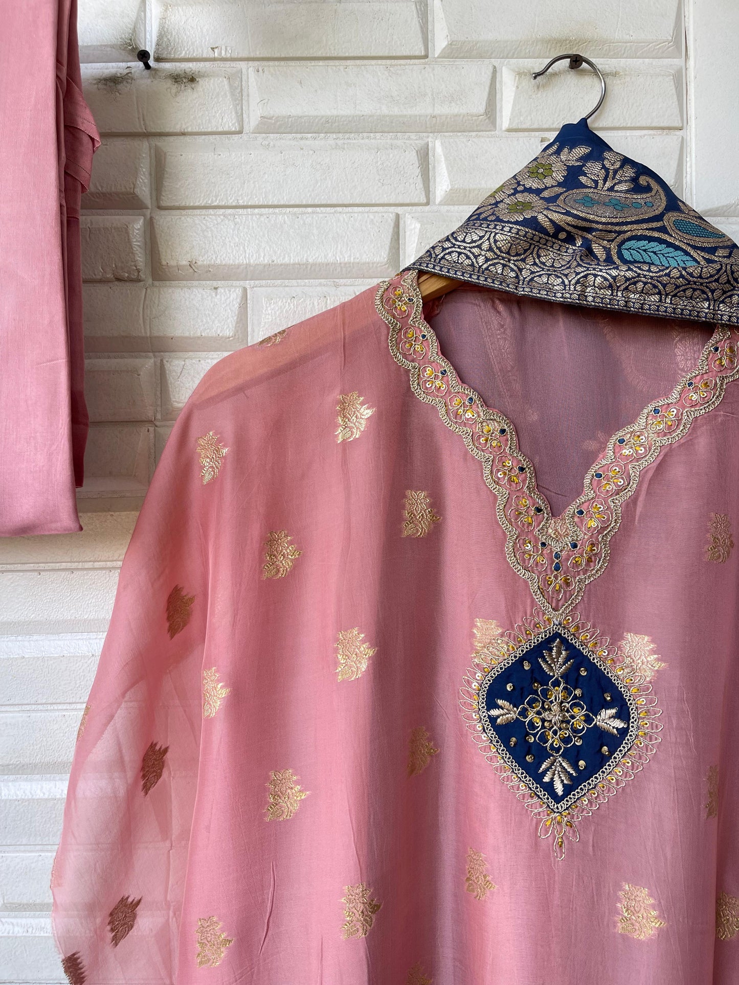 Organza unstitched ladies suit Rc15604