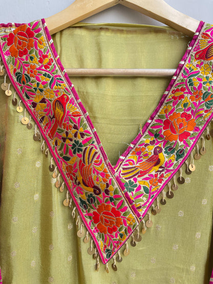 Banarasi silk unstitched ladies suit Rc17948