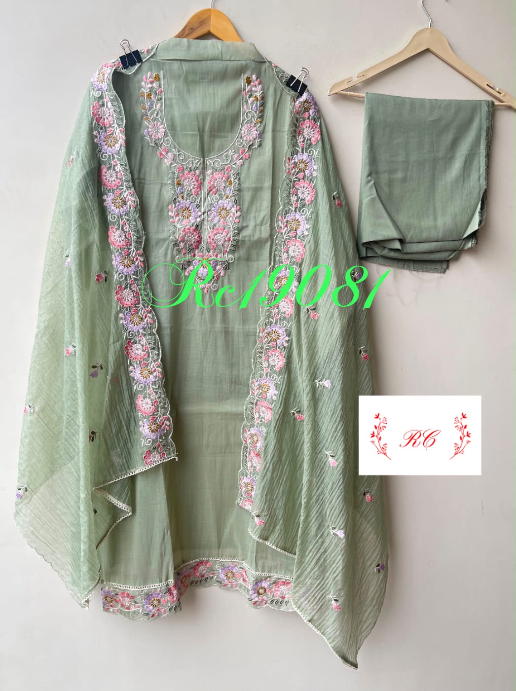 Mul cotton unstitched ladies suit Rc19081